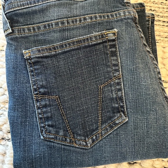 FOSSIL LOW RISE SLIM BOOT SIZE 28 - Picture 2 of 9